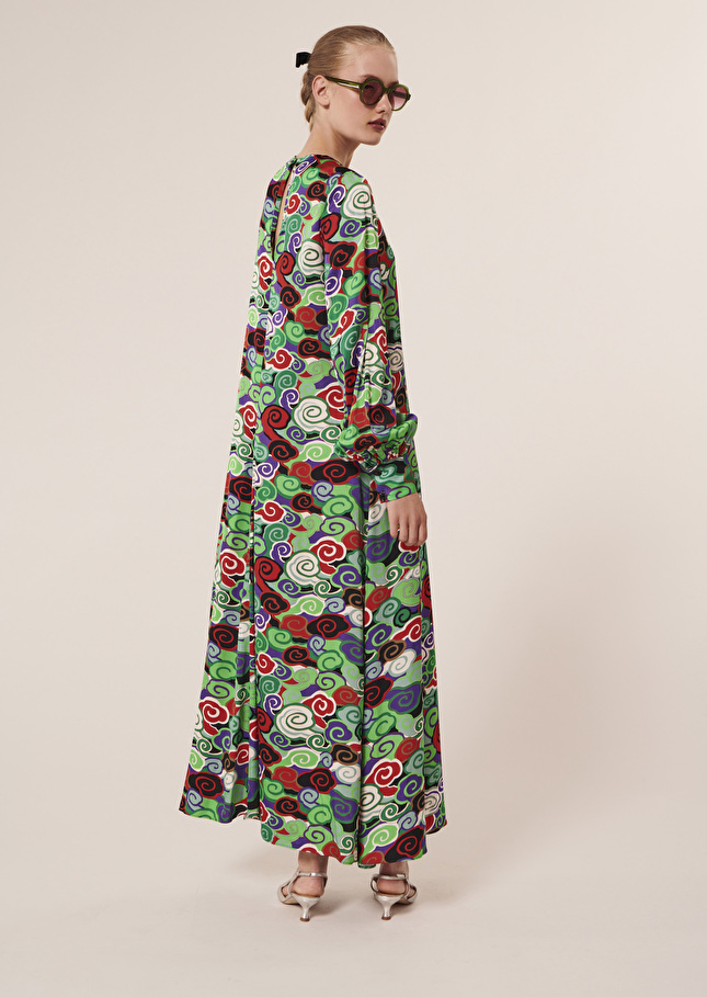 Robe Rosalbaverte imprimée en satin fluide