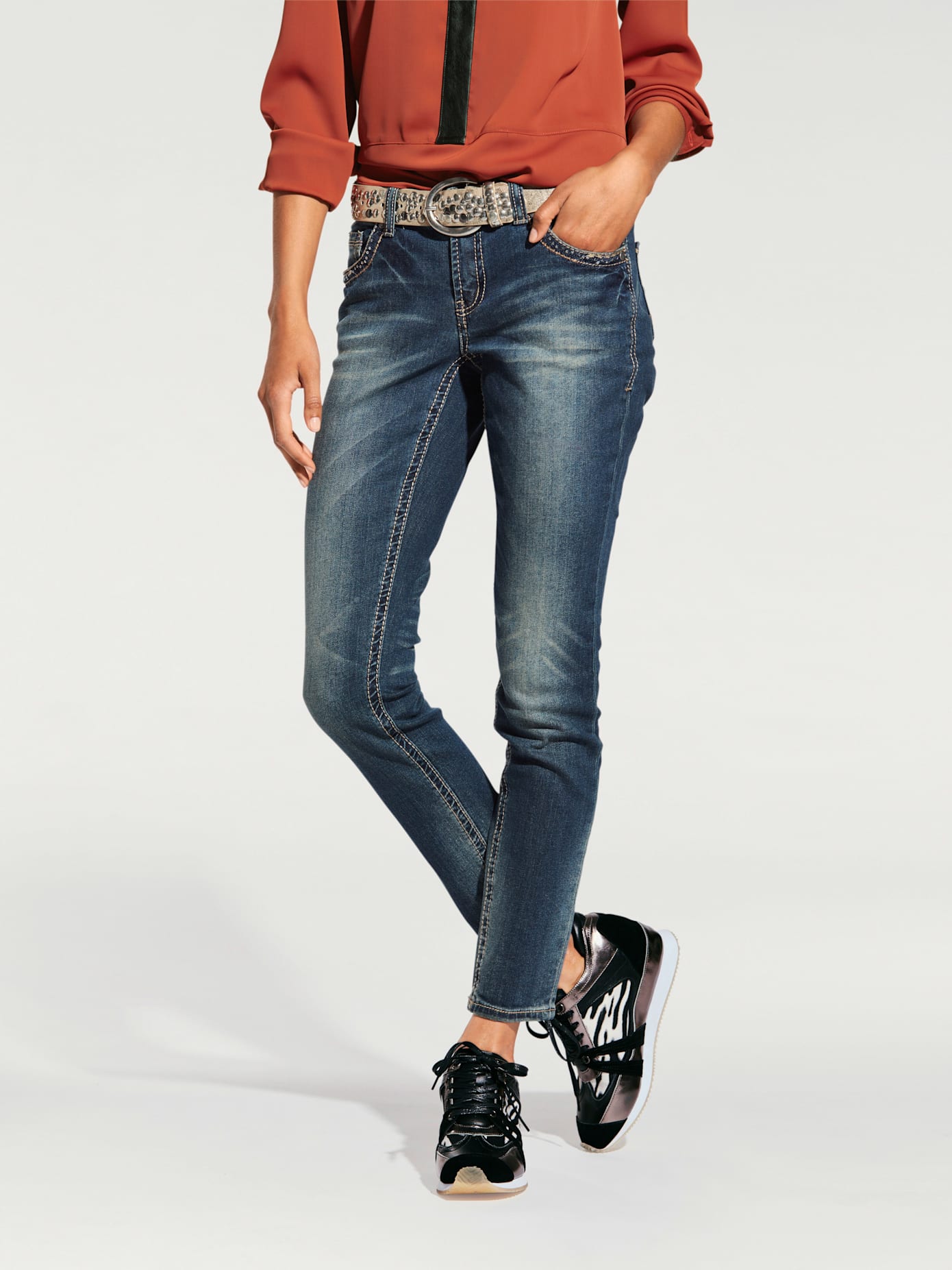 Jeans effet ventre plat coupe skinny