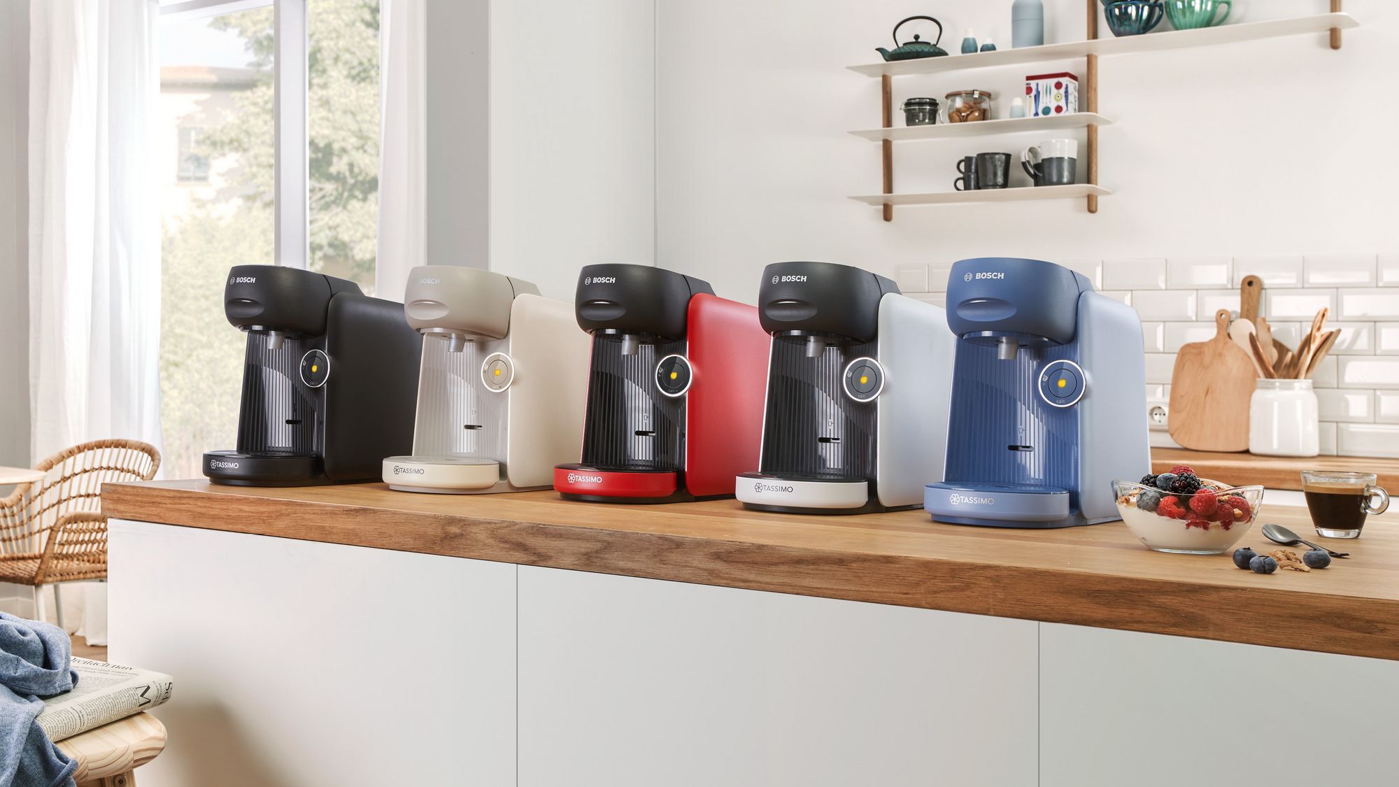 PRODUTO RECONDICIONADO # Máquina de Café Multibebidas TASSIMO FINESSE TAS16B7---B