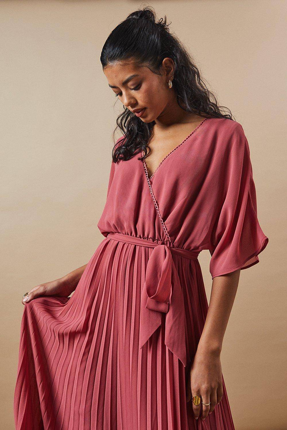 Oasis Robe Midi Plissée à Manches Kimono Petite Occasion