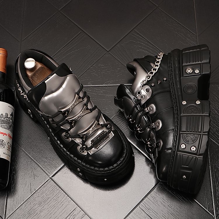 Mr Ozera - Platform Sneakers met Studs en Kettingdetail