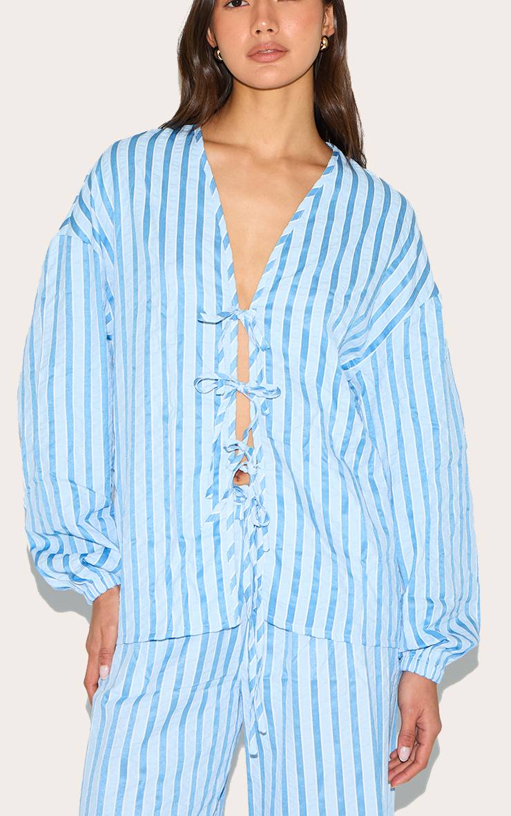 Bleu Chemise Texturée À Rayures Avec Nœud Devant