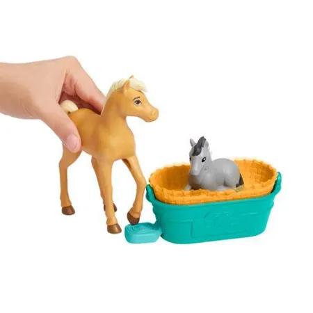 Mattel Spirit Luckys Tierbaby-Pflegestation mit Pony & Fohlen Puppe