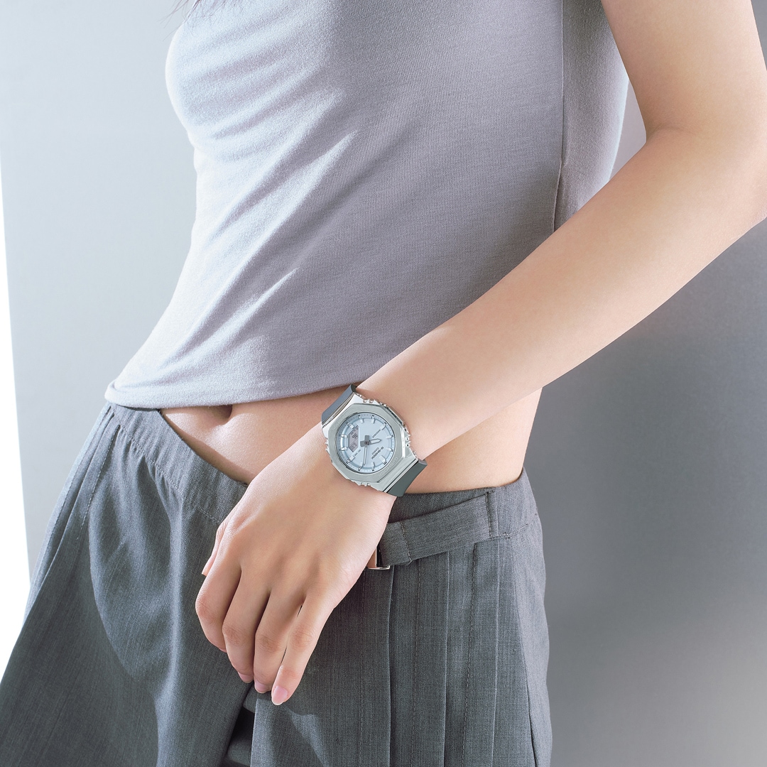 Casio G-Shock Classic Lady Hellblau