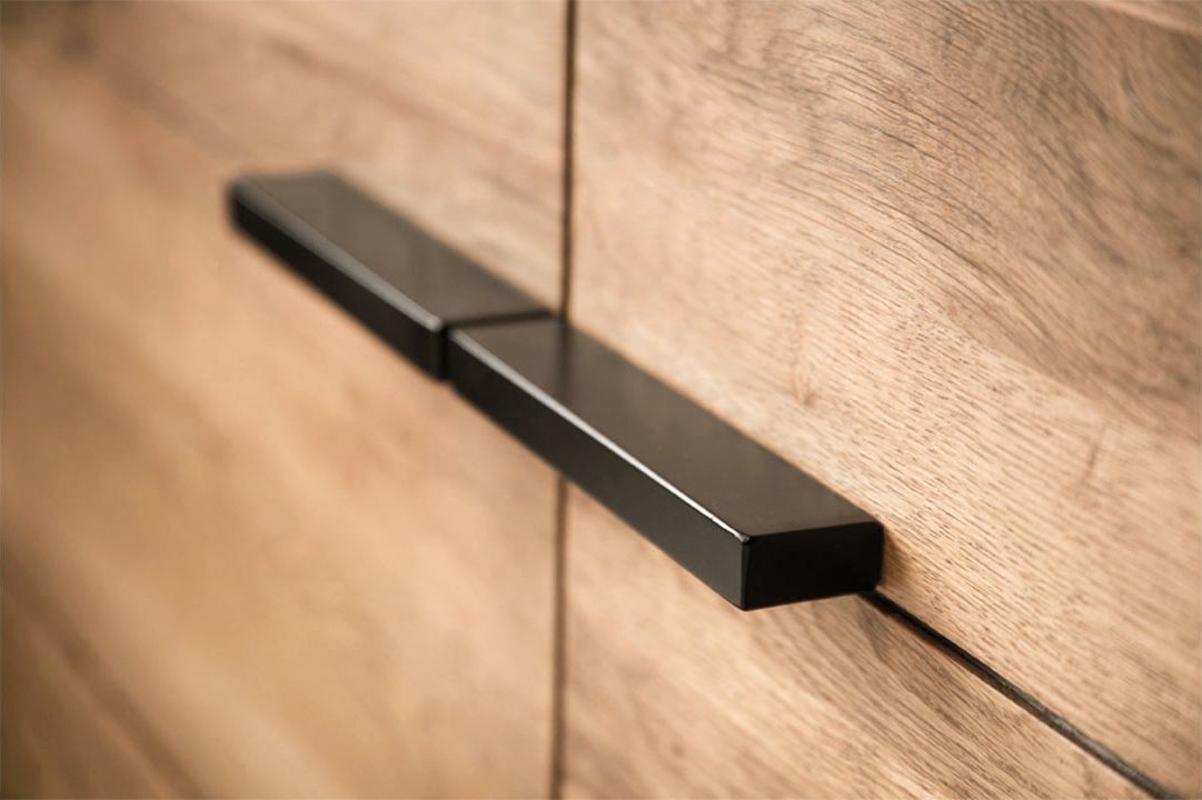 Bergkast Bresso B130 x D45 x H160 cm