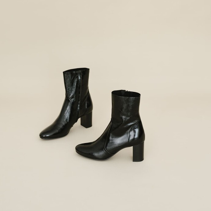 Bottines à talons  en cuir vieilli noir
