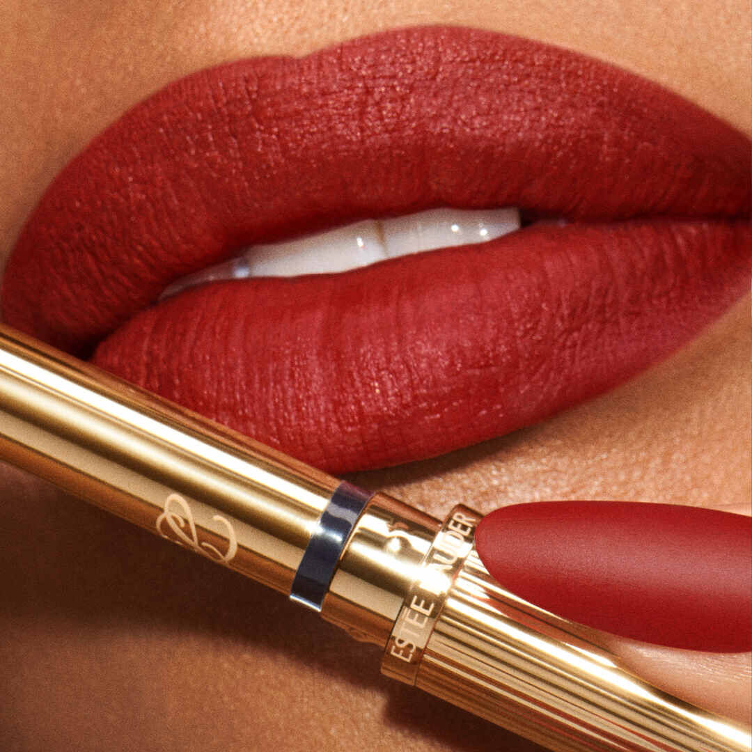 Estée Lauder Pure Color Explicit Slick Matte Lipstick