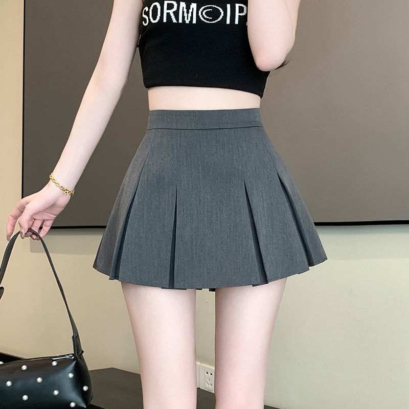 Malrowe - Hoge taille, effen geplooide mini-A-lijn skort