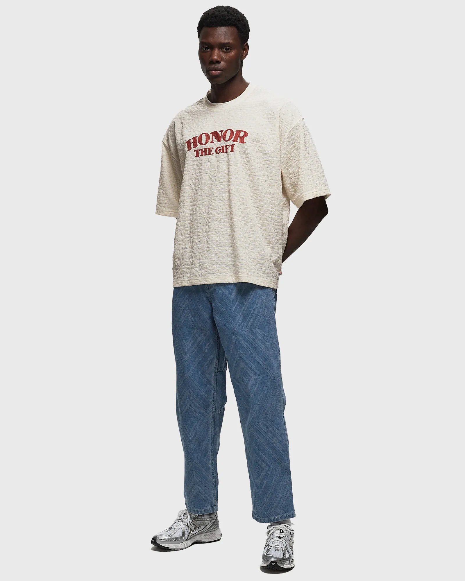 Honor The Gift STRIPE BOX TEE