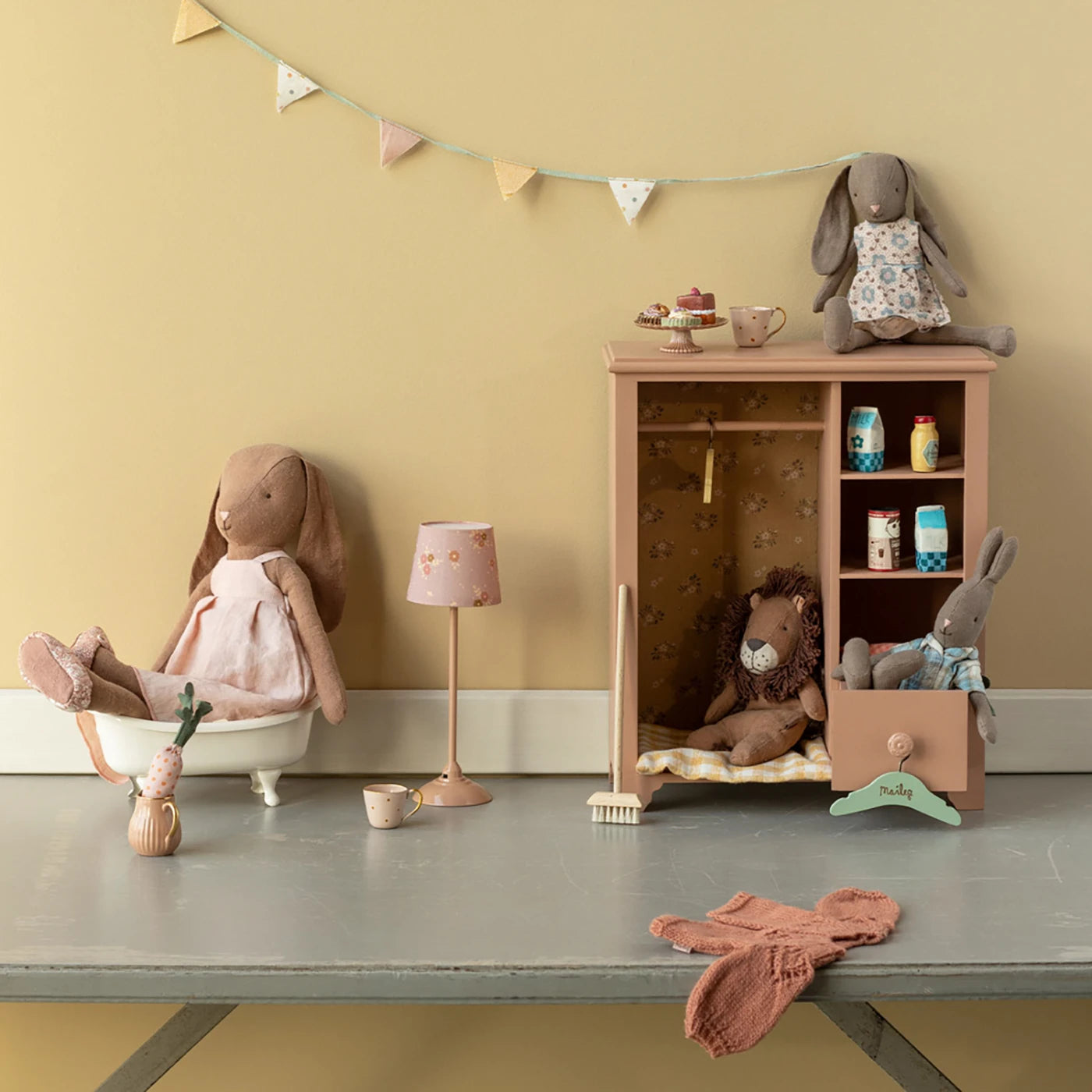 Floor lamp Dyr & figurer