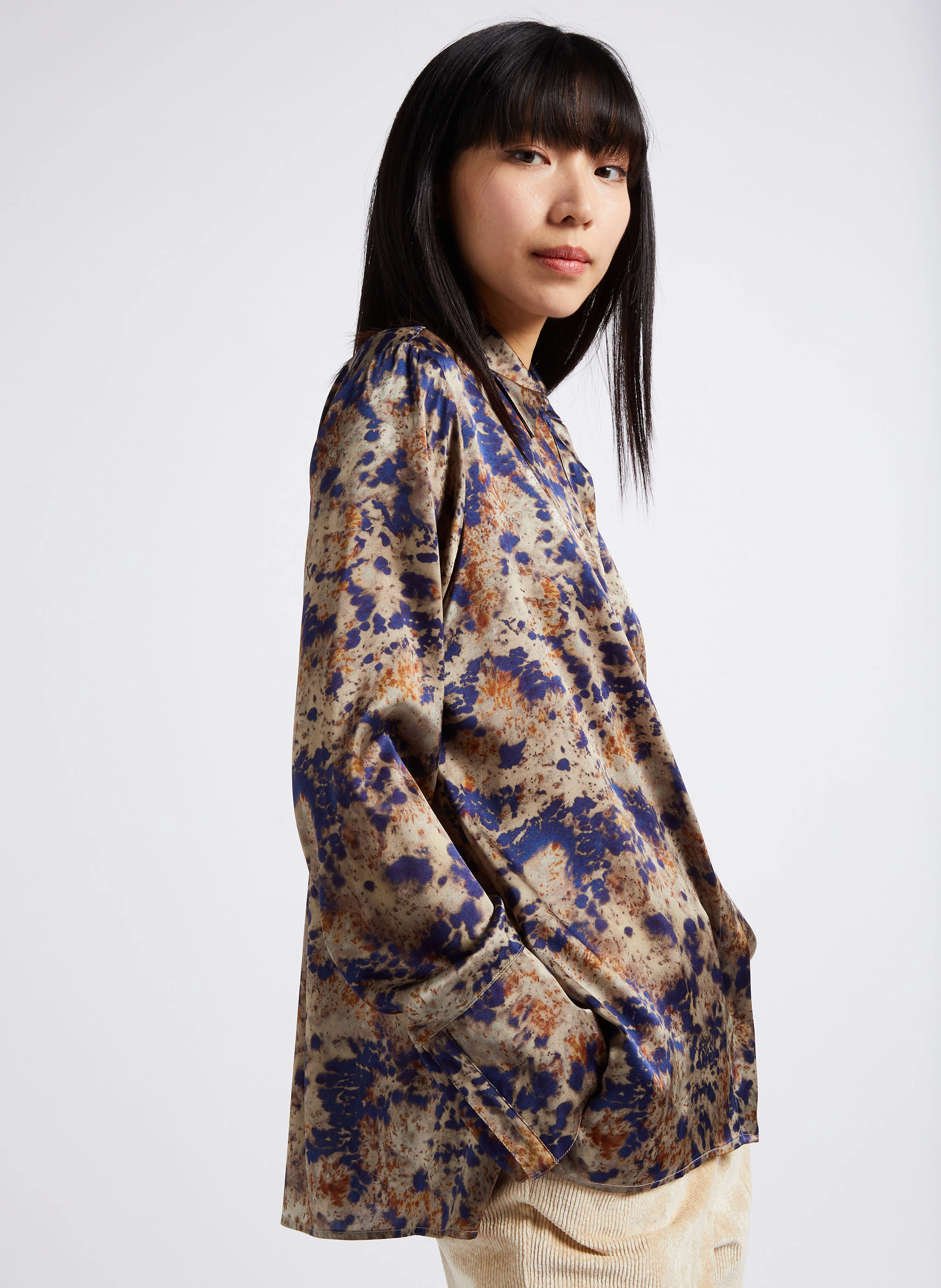 HAKINARI - Chemise droite imprimée en soie mélangé | Noir