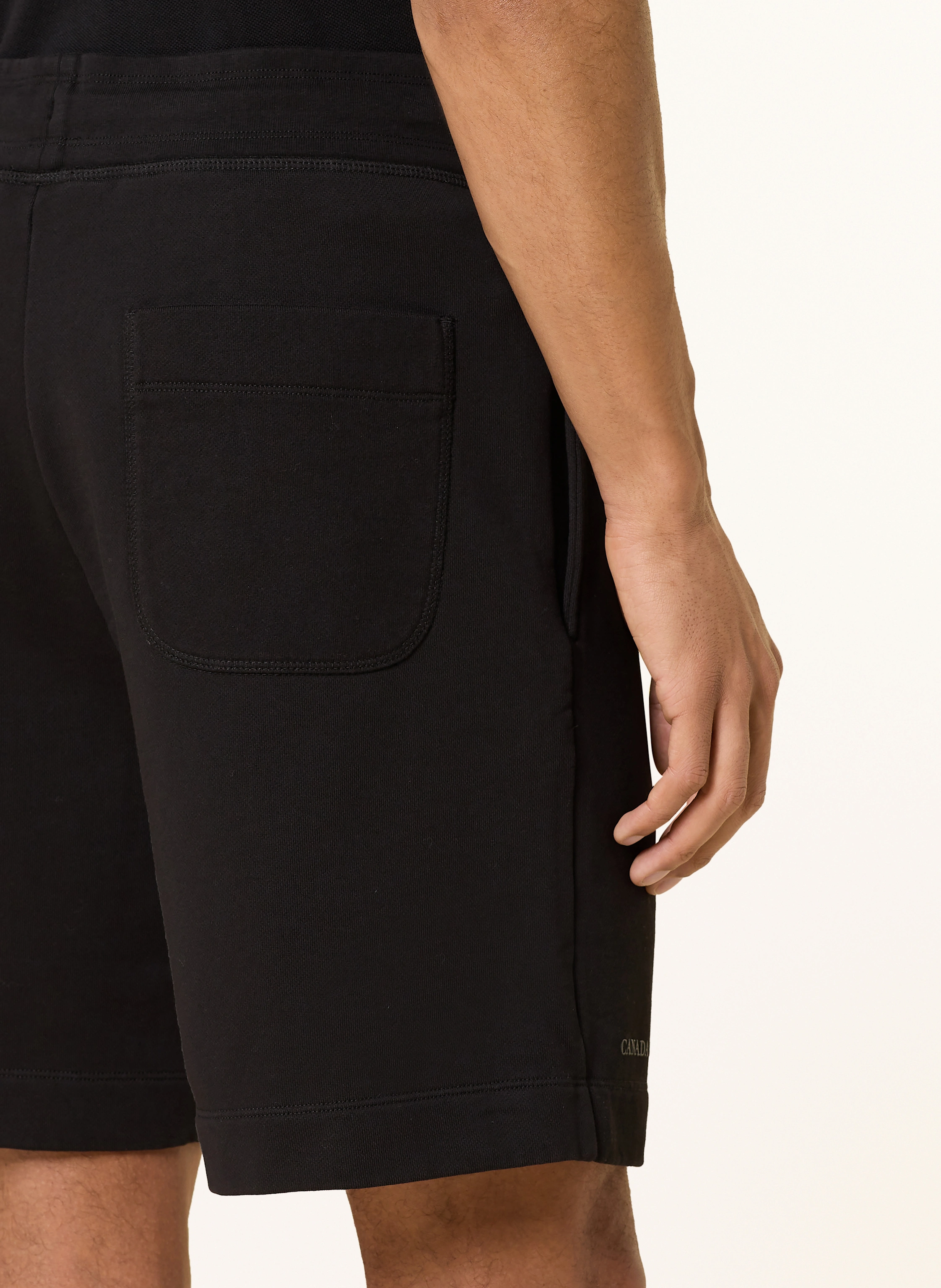 CANADA GOOSE Sweatshorts HURON