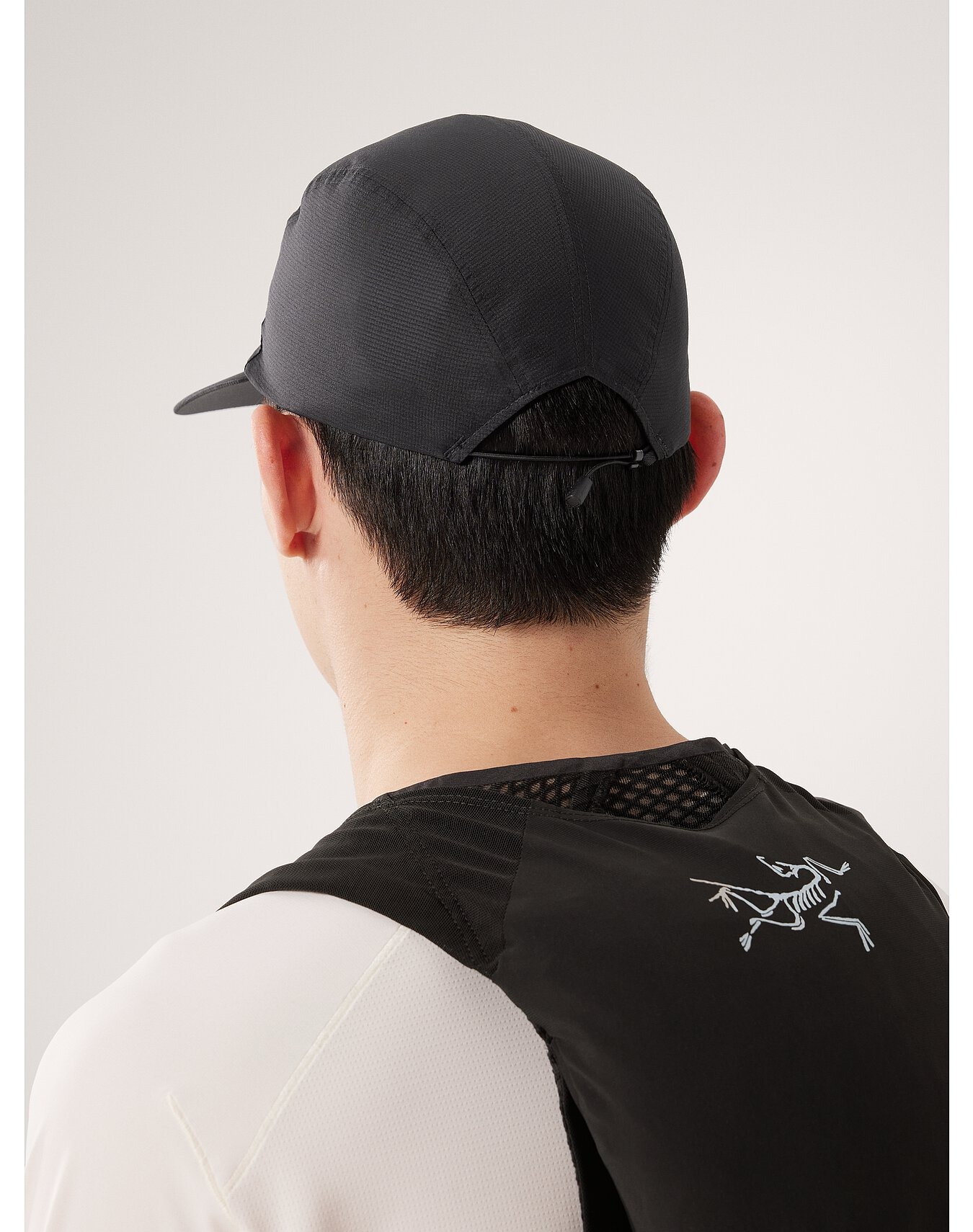 Norvan Regular Brim Hat Black