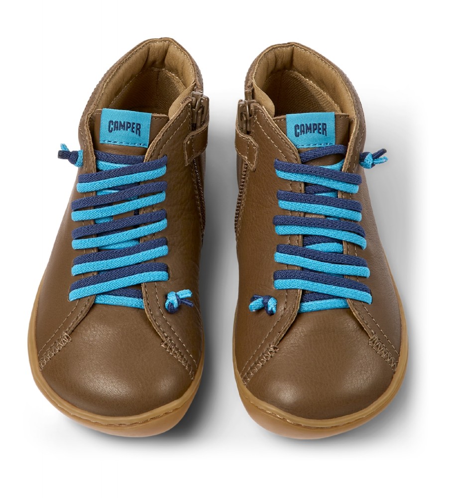 Chinelo Camper Peu Cami em couro marrom