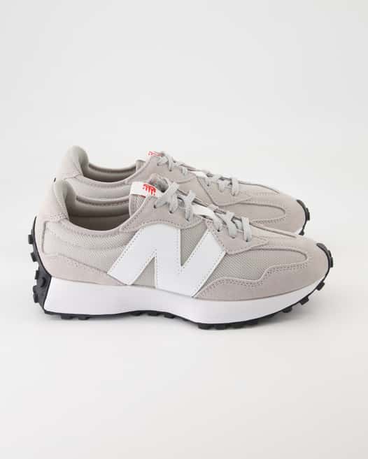 New Balance 327 Sneaker in Grau