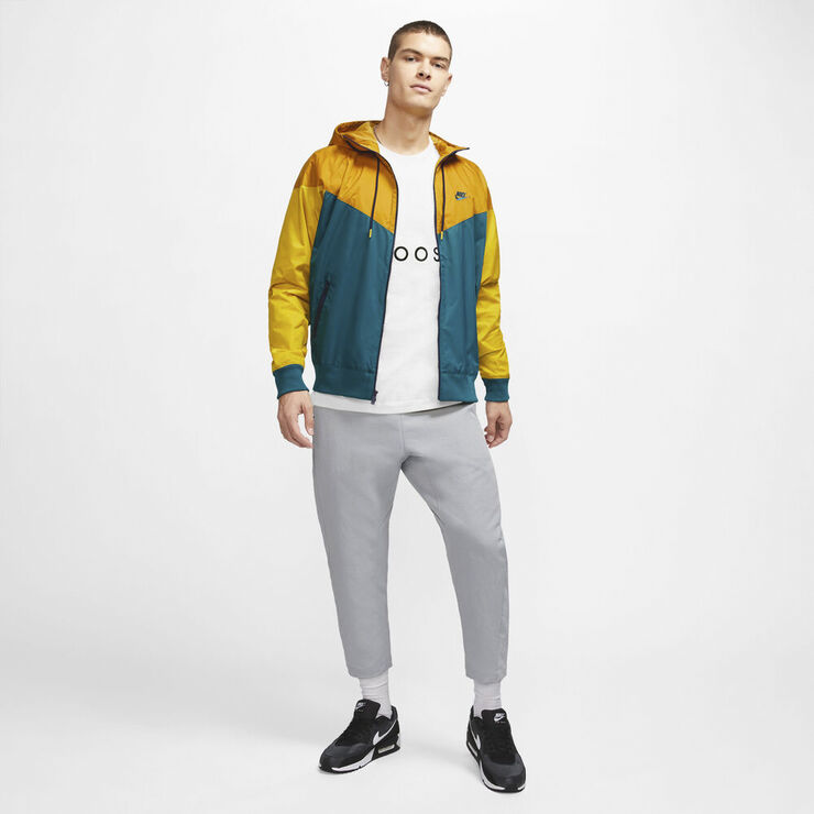 Nike Sportswear Swoosh T Shirt Hvid