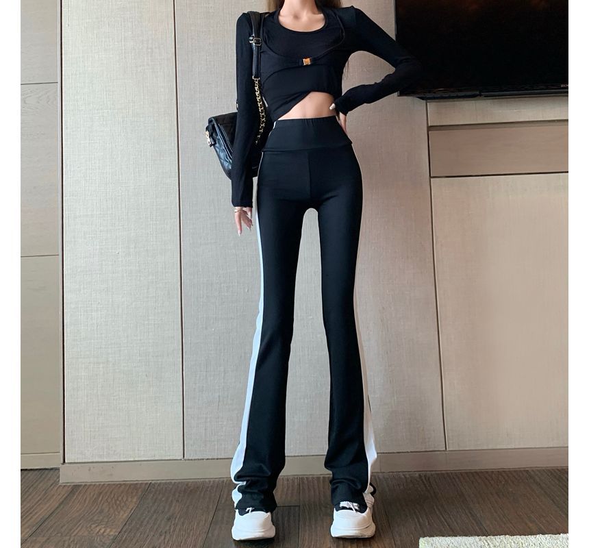 Manicotto - High Rise Two Tone Flared Sweatpants