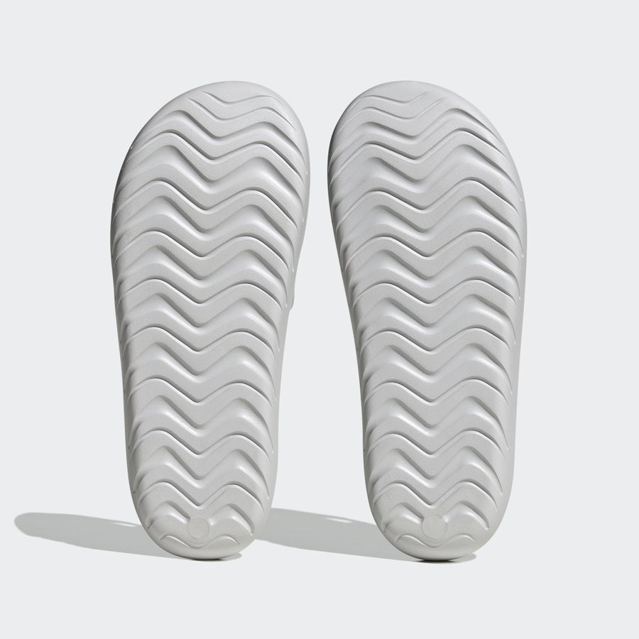 adidas Claquettes Adicane - Gris