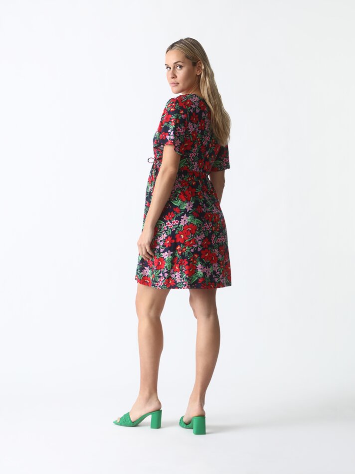 Vestido curto de maternidade estampado - Vermelho/azul marinho