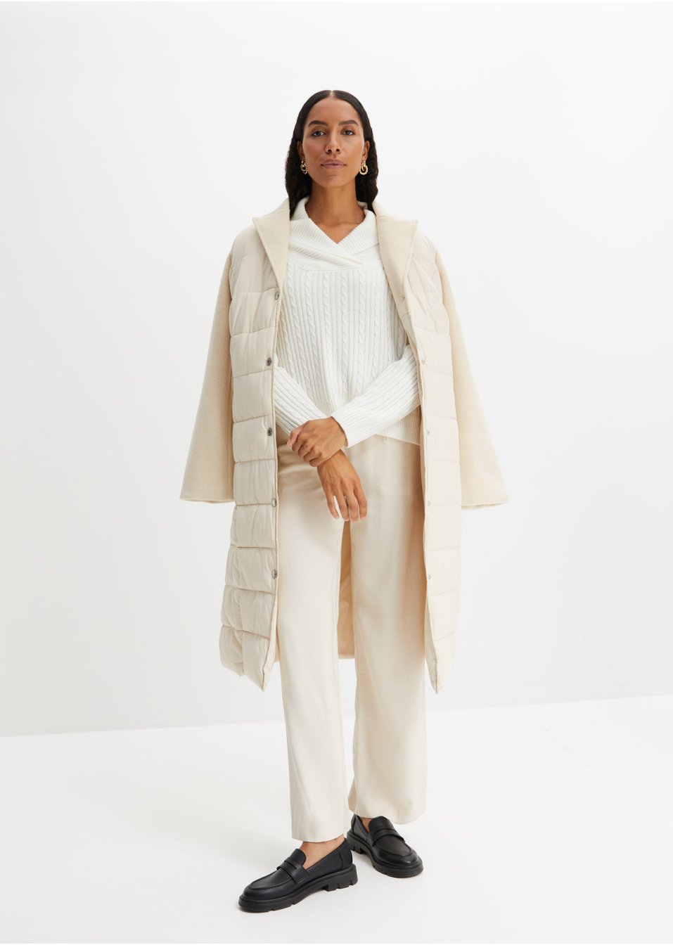 Pull avec décolleté en V et fentes latérales