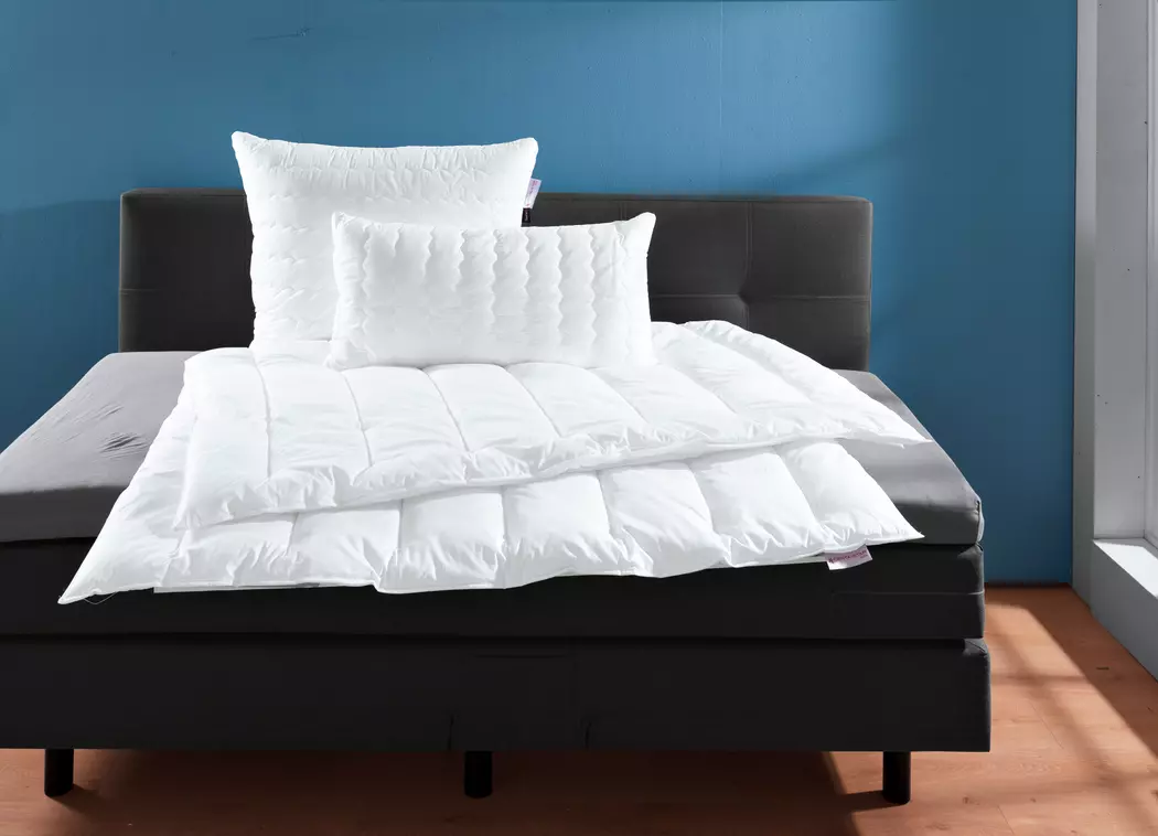 Ganzjahresbettdecke Aqua Aktiv 200 x 220 cm
