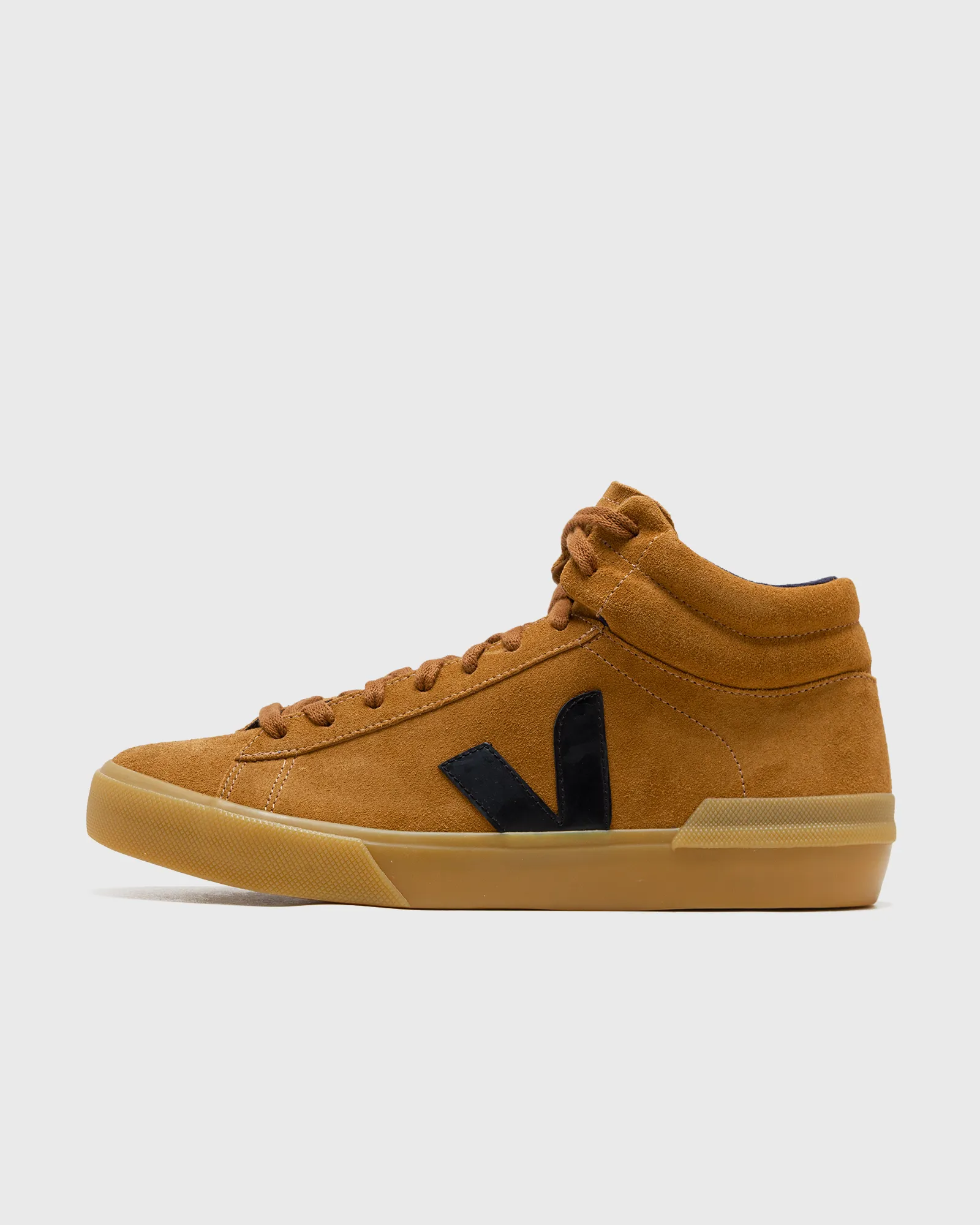 Veja MINOTAUR SUEDE