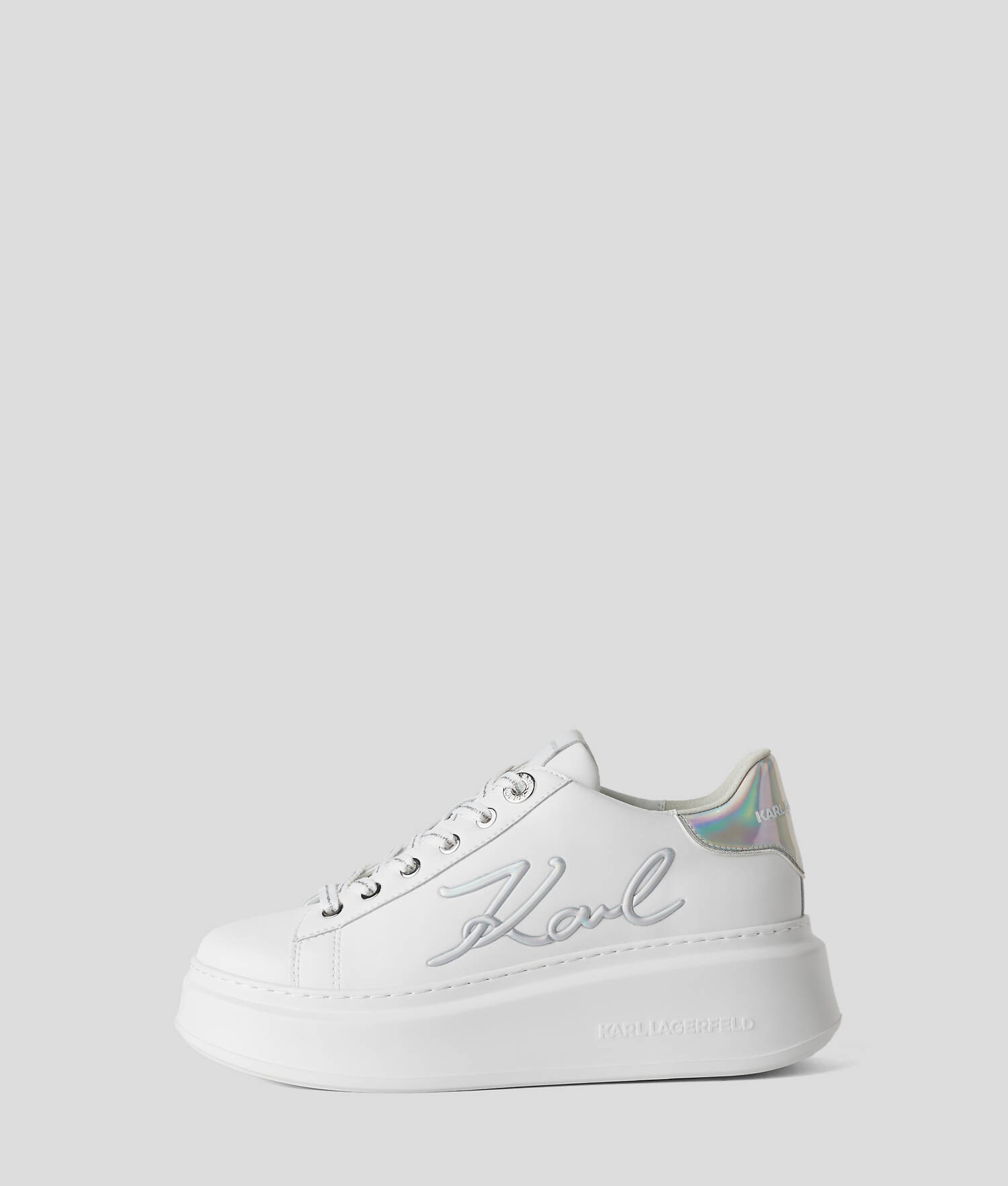 BASKETS EN CUIR ANAKAPRI SIGNIA