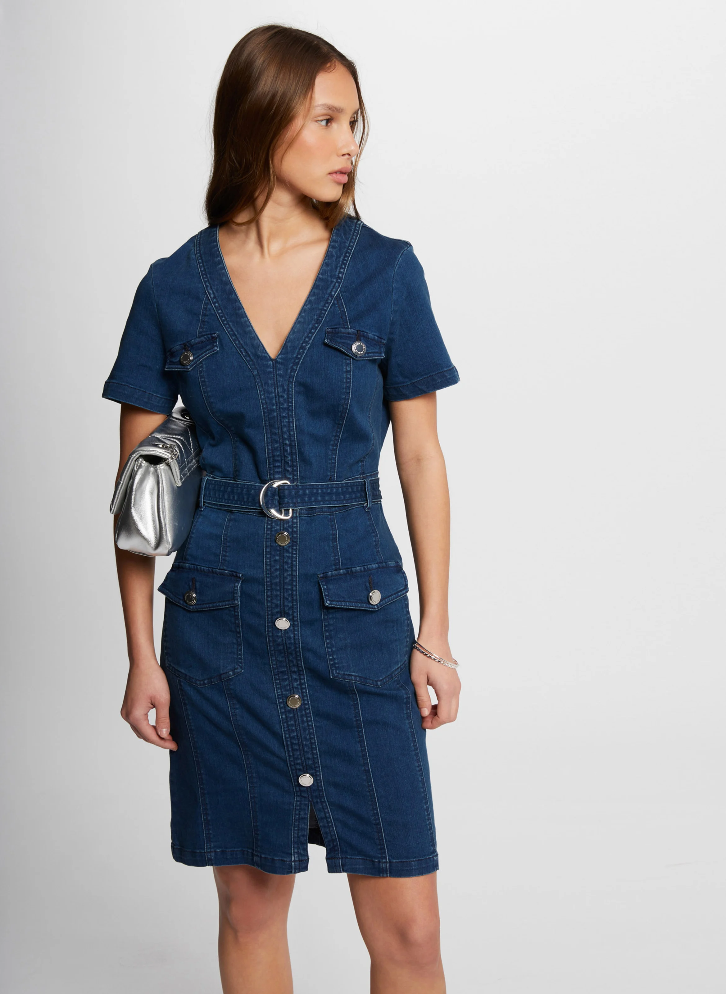 RILLY1 - Robe courte ajustée denim en coton mélangé | Bleu