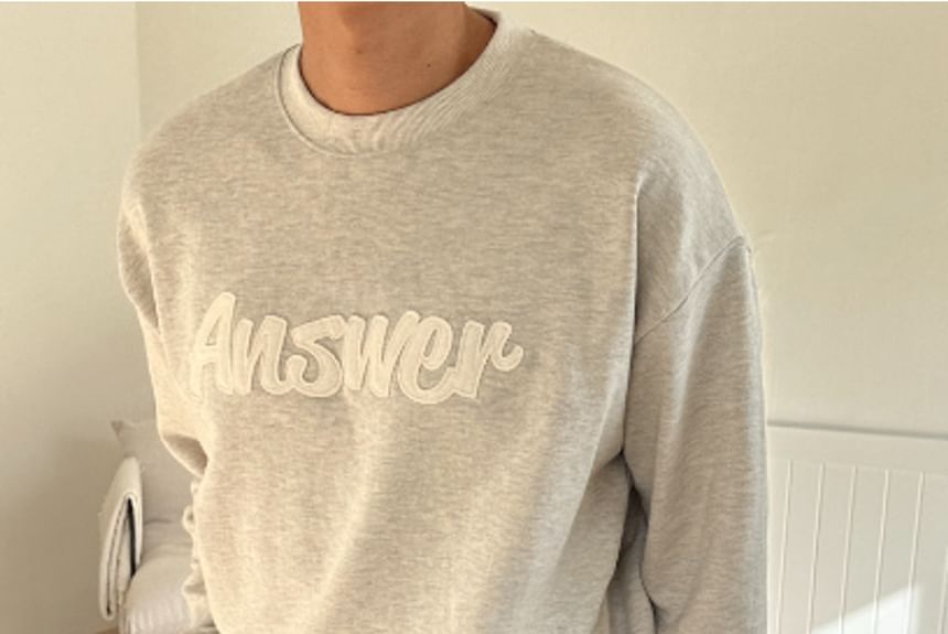 SeoulPop - Sweatshirt met losse pasvorm en letters
