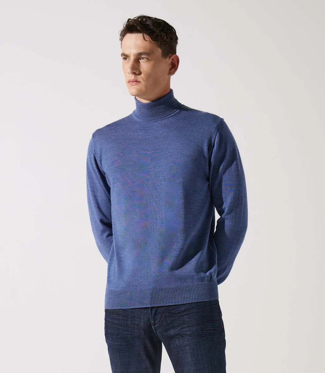 Pull col roulé indigo 100% mérinos