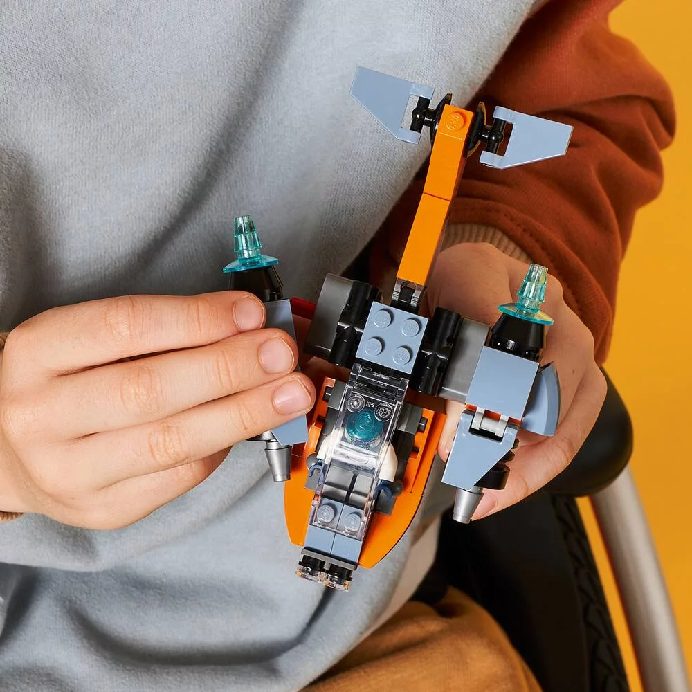 LEGO®CREATOR 31111 - LE CYBER DRONE
