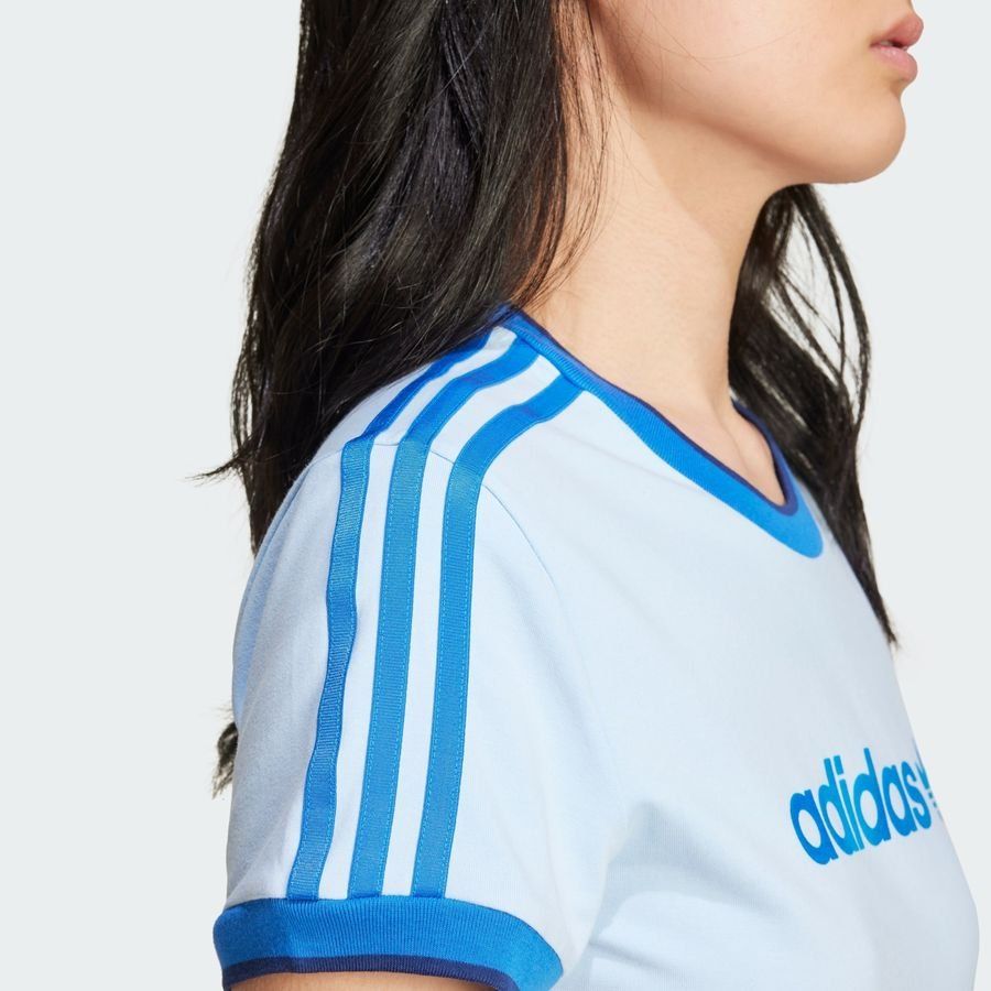 Adidas Original T-shirt 3 bandes coupe slim badge graphique