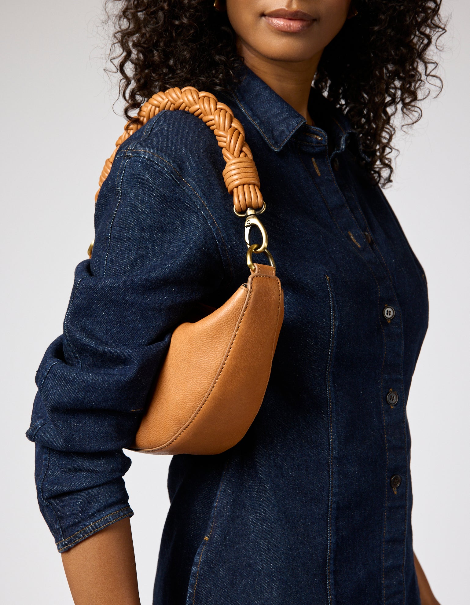 Twisted Handle - Wild Oak Soft Grain Leather