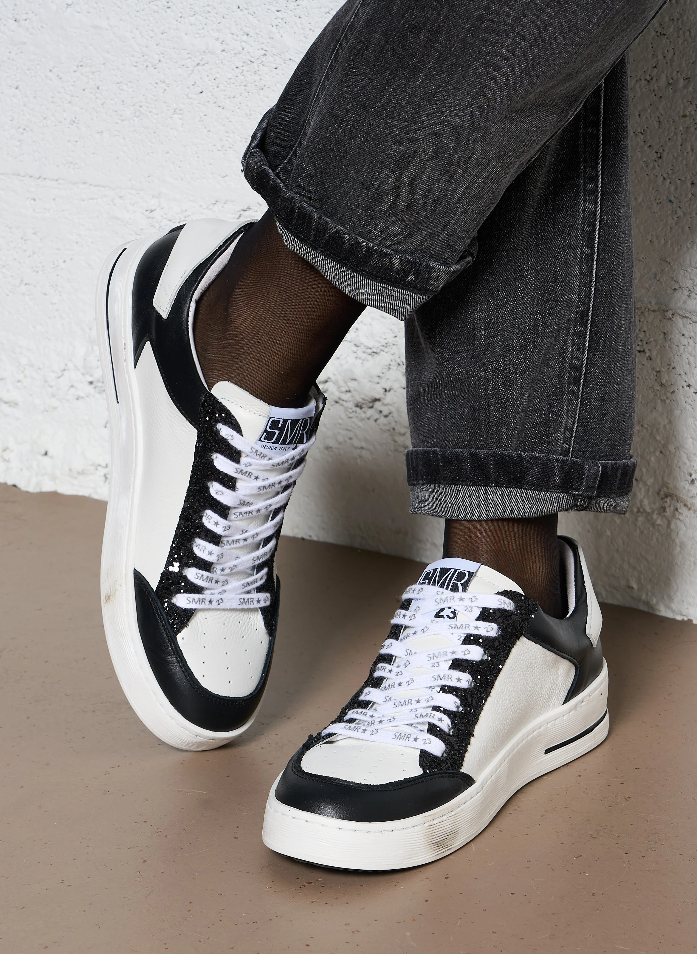 NOUBAR - Baskets basses à lacets| Noir