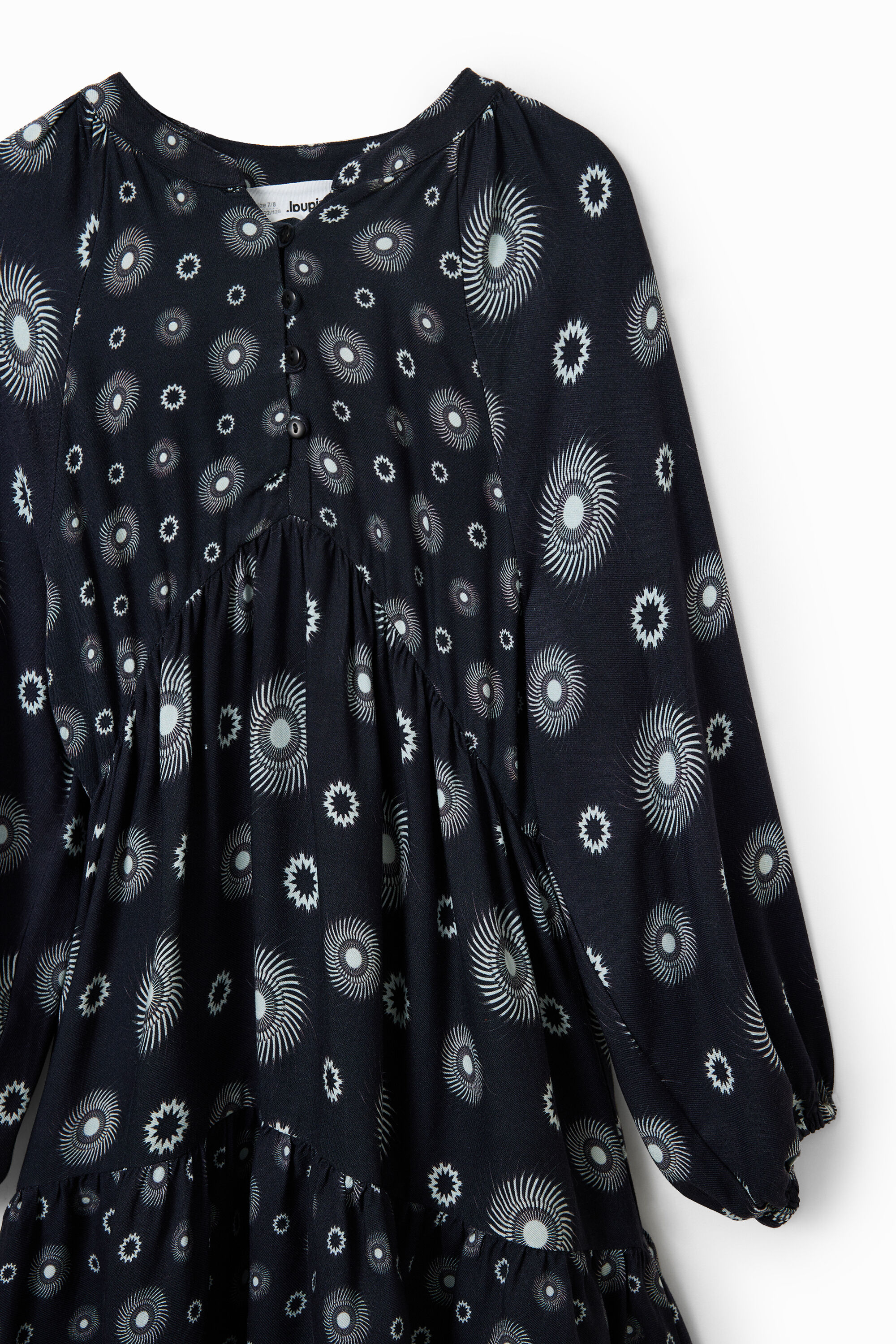 Vestido com estampa geométrica