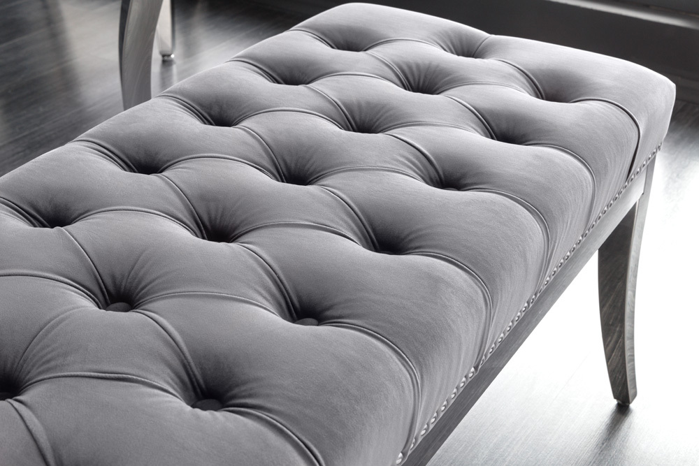 Design Sitzbank CASTLE DELUXE 165cm grau Samt silber Edelstahl gepolstert