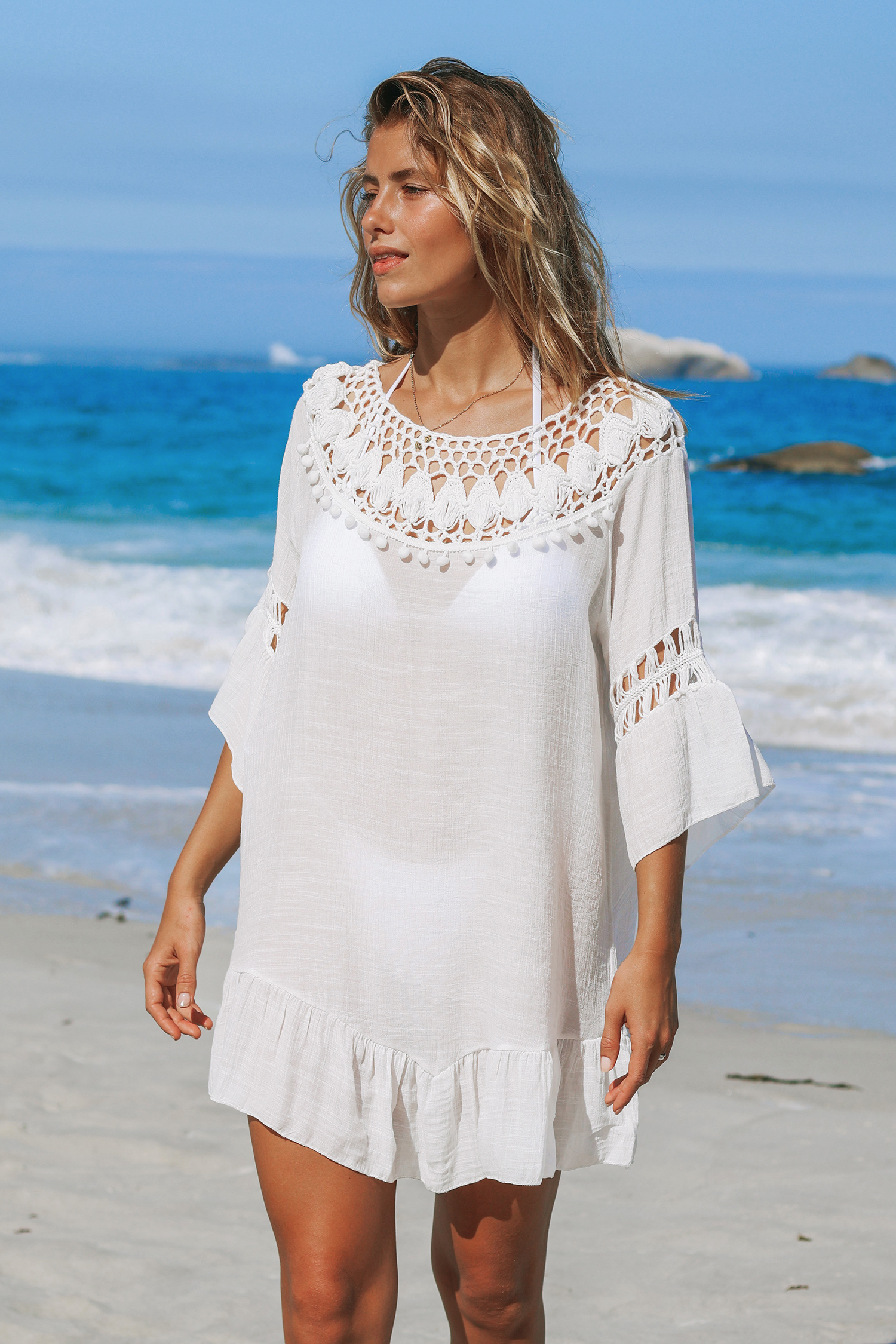 Robe cover up à volants en crochet
