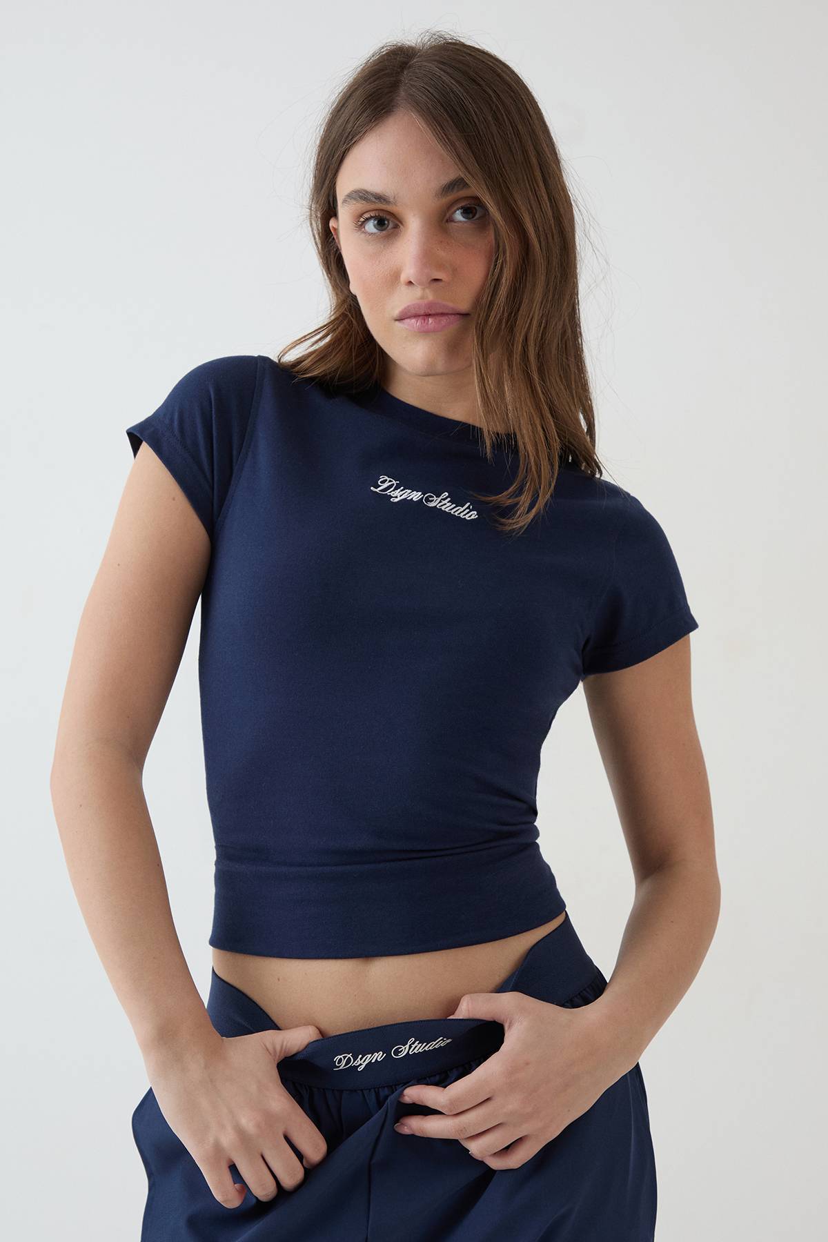 T-shirt Ajusté À Manches Courtes Dsgn Studio
