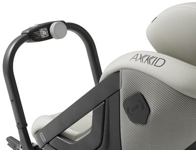Axkid One 3 Bakovervendt Bilstol, Beachgrass Beige