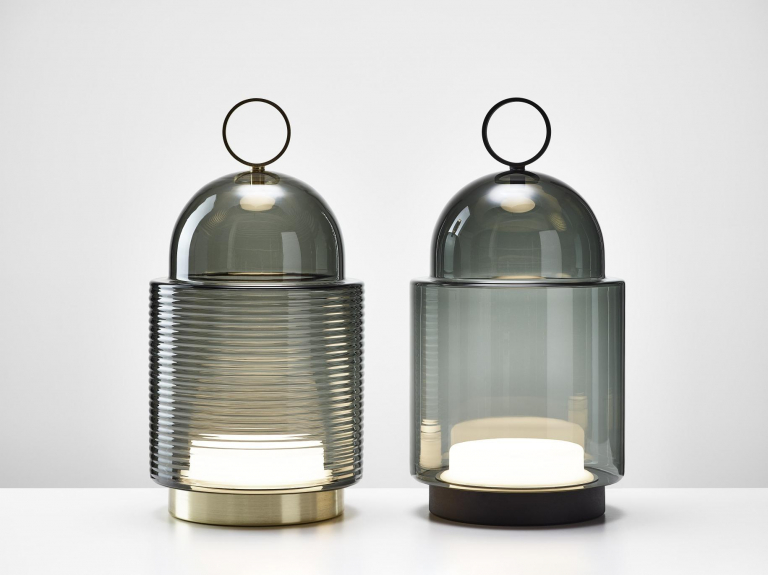 Brokis Dome Nomad tafellamp LED oplaadbaar small rookgrijs zwart
