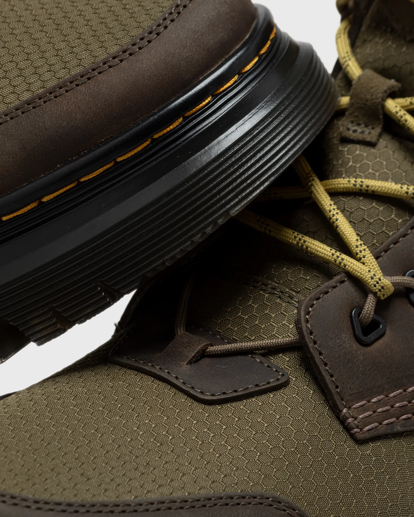 Dr.Martens Tarik Zip Dms Olive Recycled Nylon Ripstop