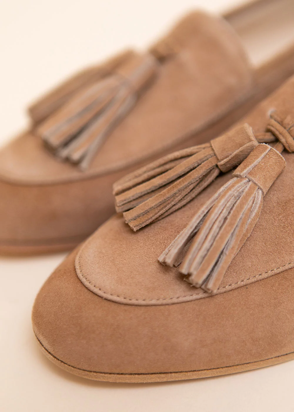 MOCASSIN RUNCORN VELOURS BEIGE