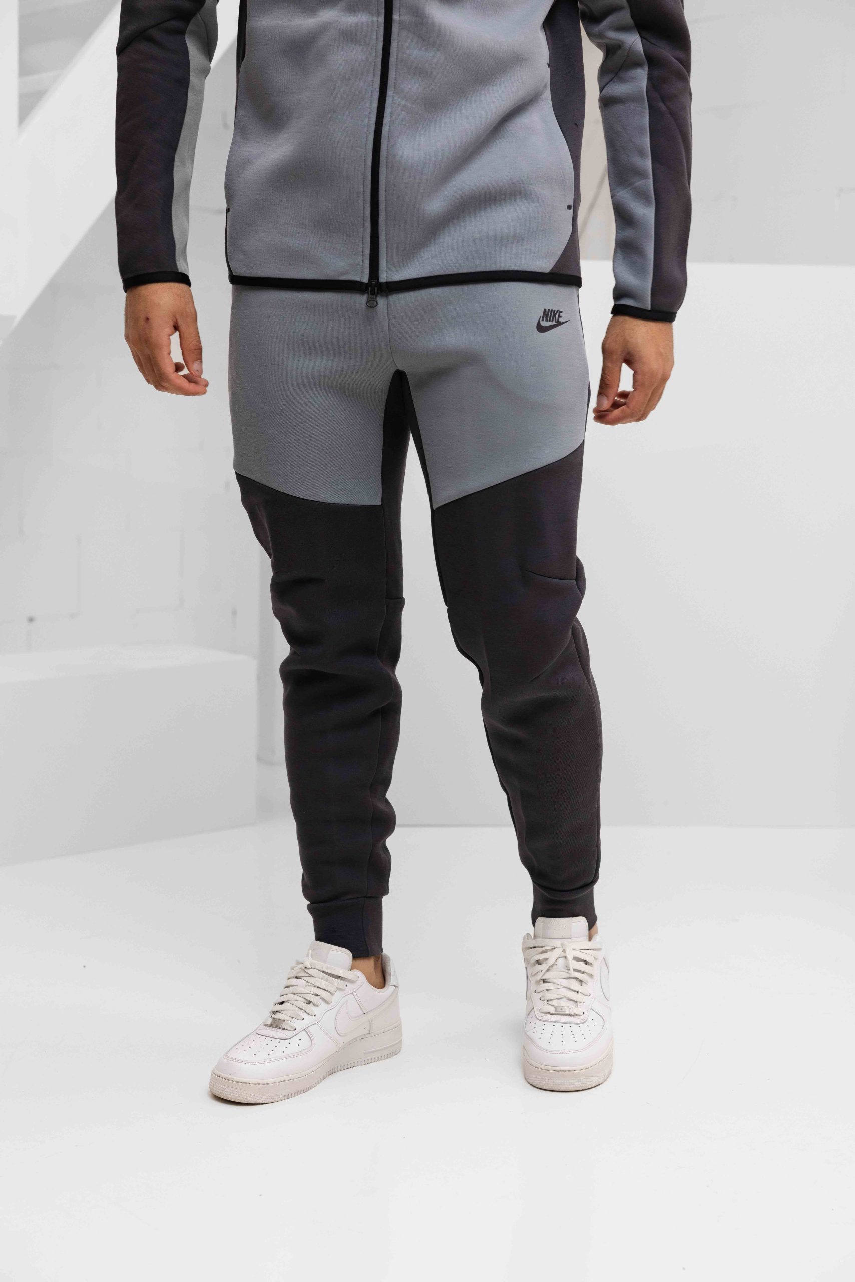 Nike Tech Fleece Trainingspak Heren Donkergrijs/Lichtgrijs