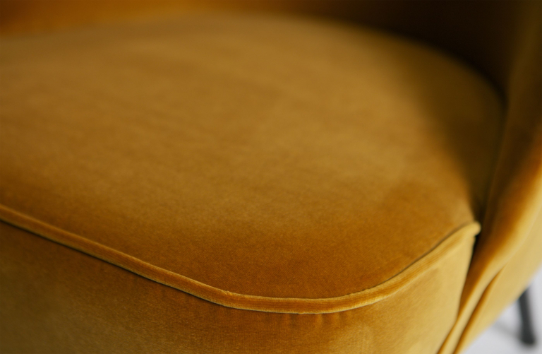 WOOOD Vogue fauteuil fluweel zwart
