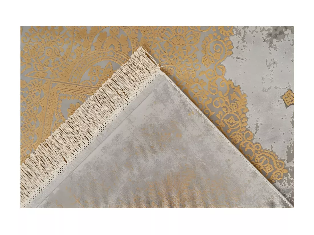 Tapis Pierre Cardin 170x120, design E109E coloris doré - Confort et élégance pour votre intérieur