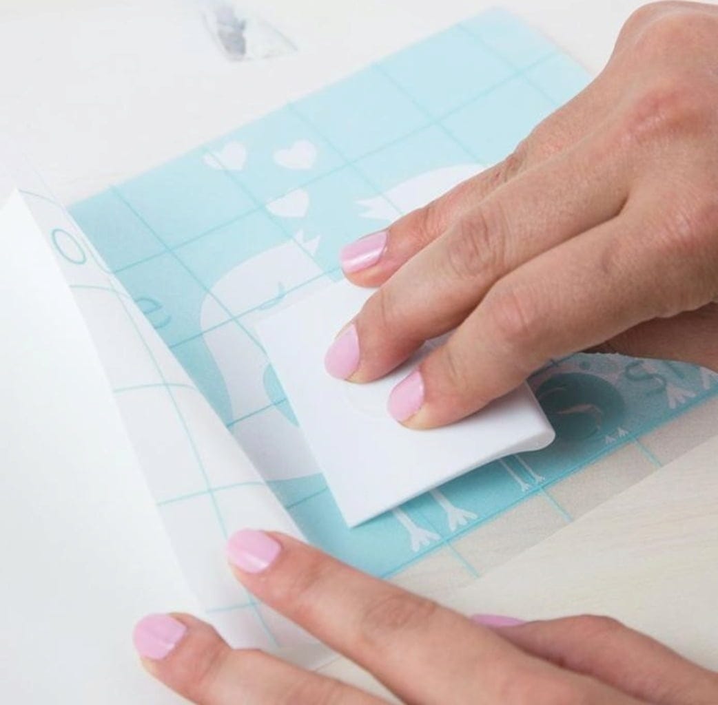 Silhouette  Universal Scraper    Ein vielseitiges Werkzeug für Bastler & Hobbykünstler