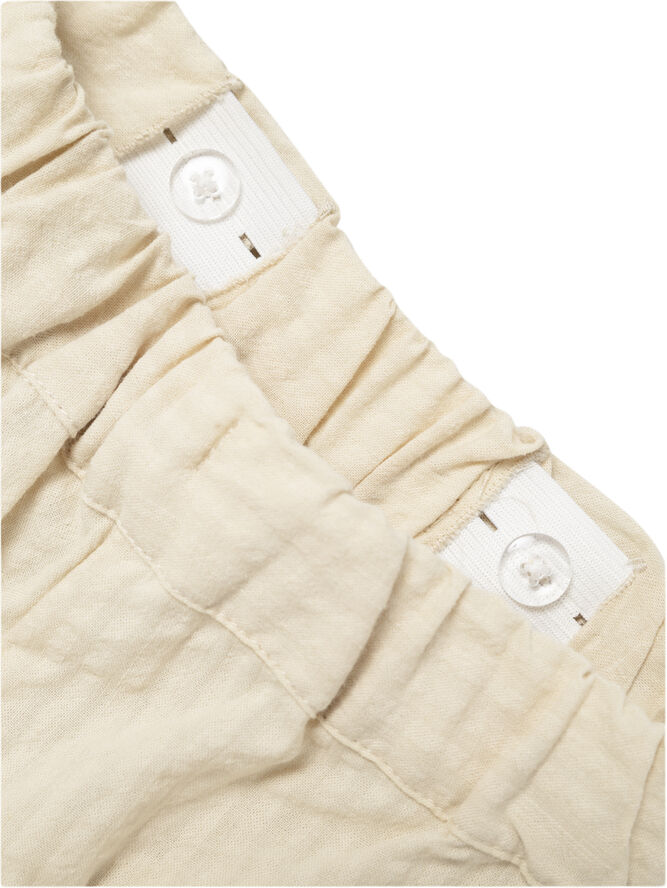 Lil' Atelier NMMHOMAN LOOSE SHORTS LIL Bleached sand
