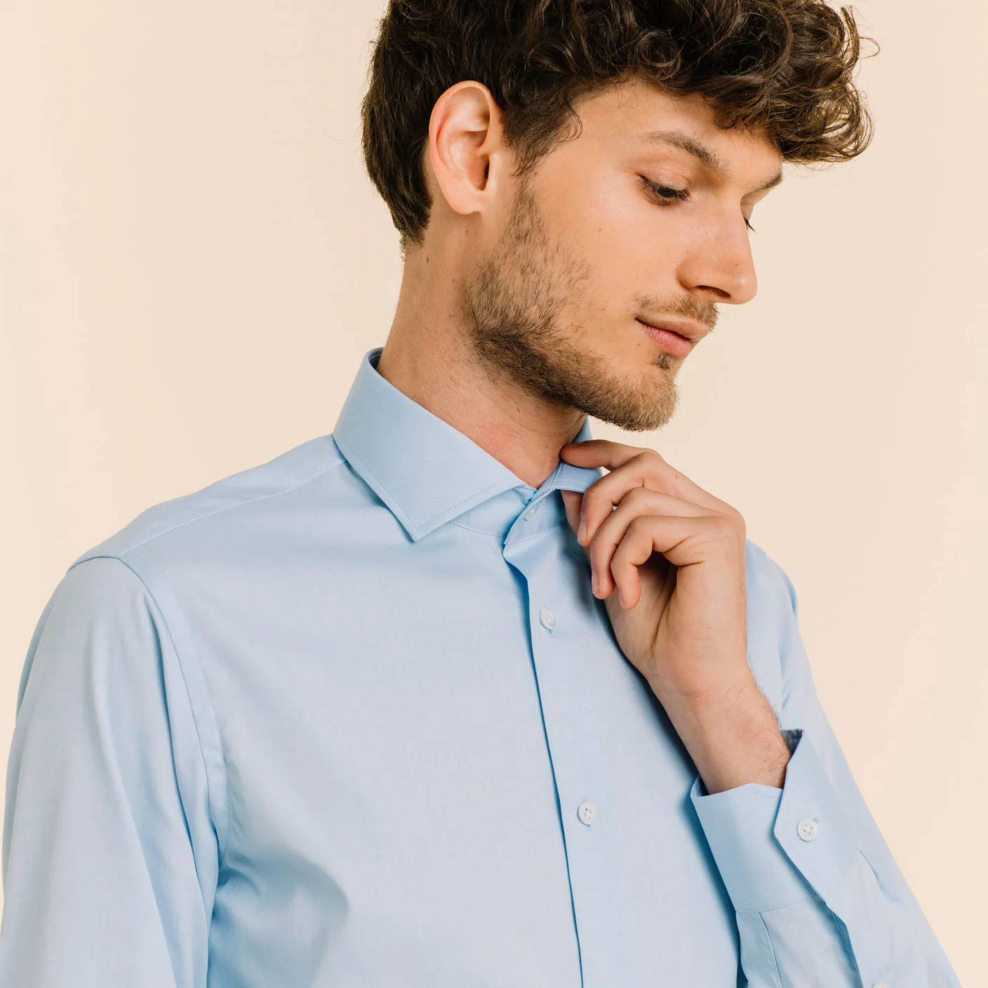 Premium blue double-twisted pinpoint shirt