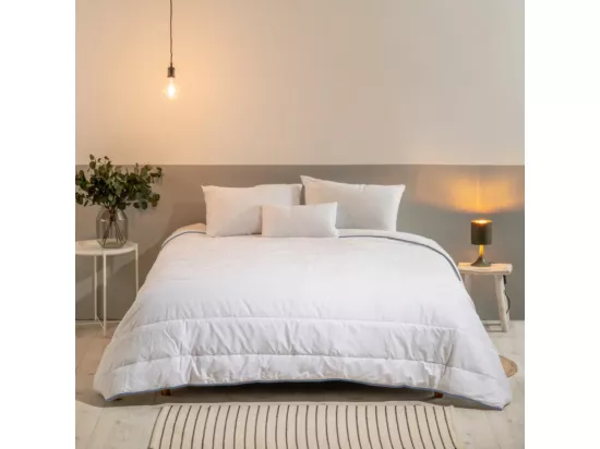 Pack 1 personne Couette tempérée 140x200cm+ 1 Oreiller 60x60cm