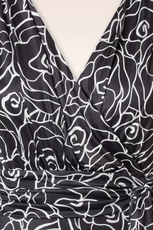 Vintage Chic for Topvintage Aria floral swing jurk in zwart en wit